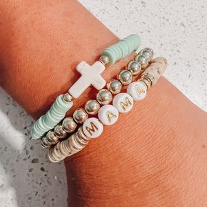 Customized “Mama & Cross” stack